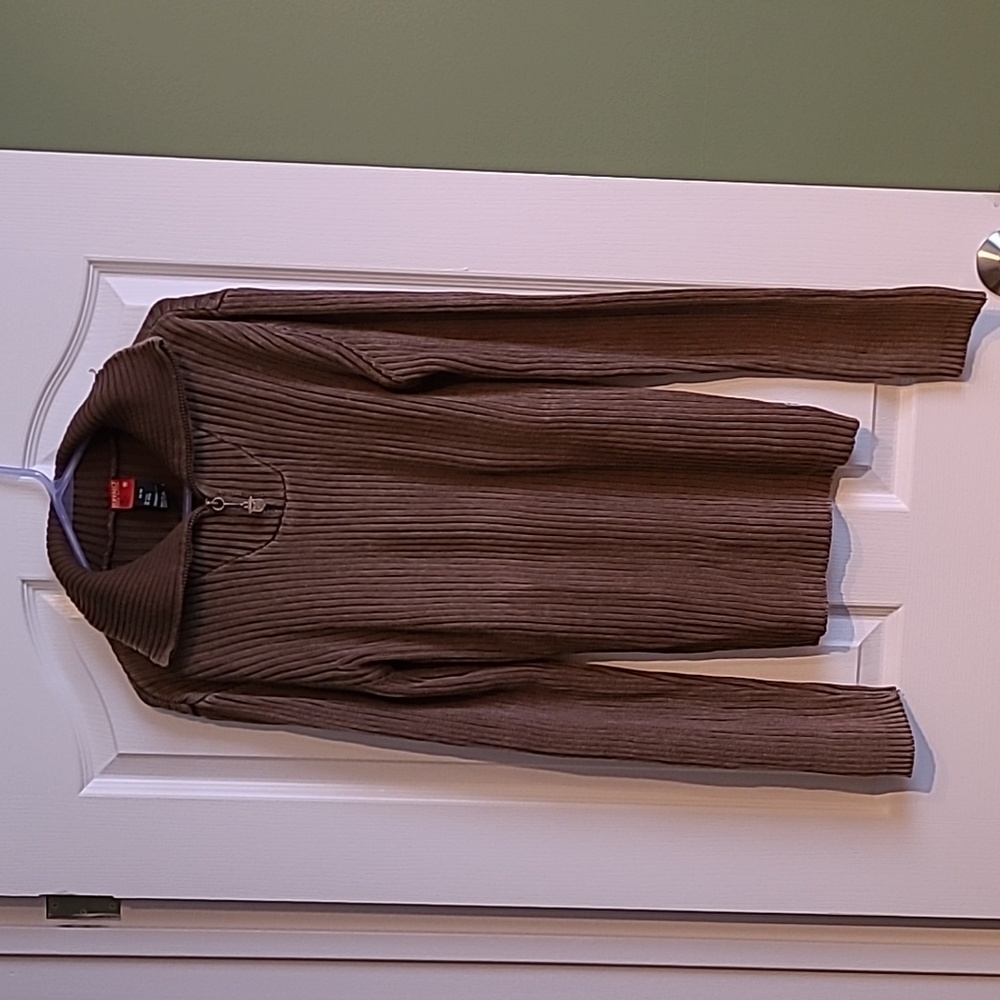 Buffalo polo men's size Medium